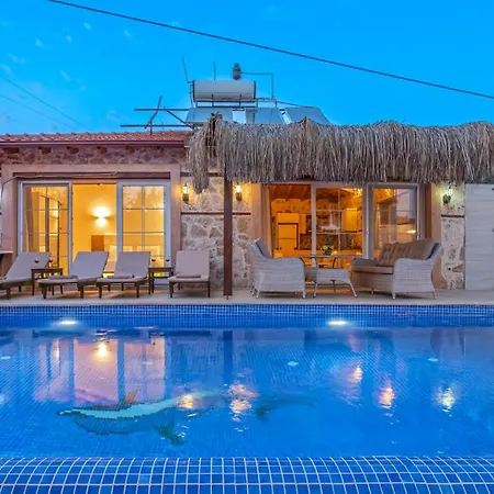 Carya Famm Villas